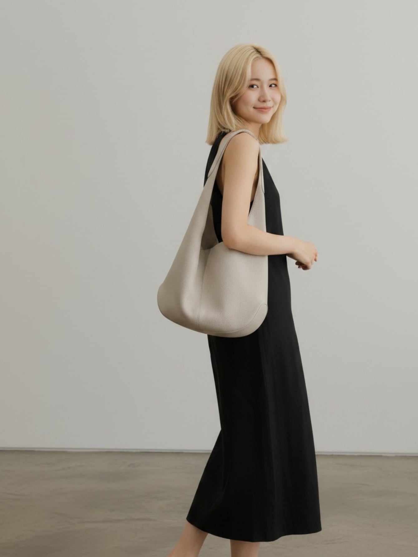 NELL One Shoulder