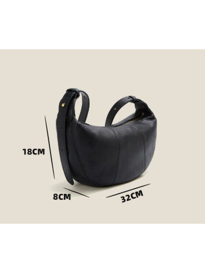 Half-moon leather shoulder
