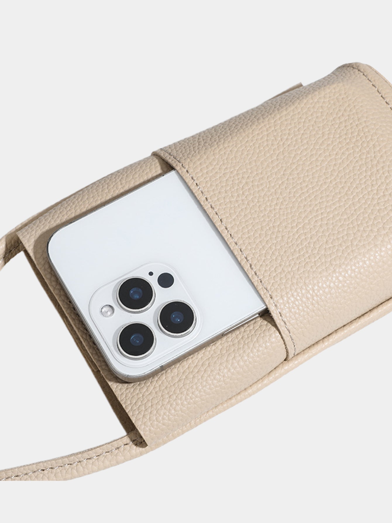 Slim leather shoulder