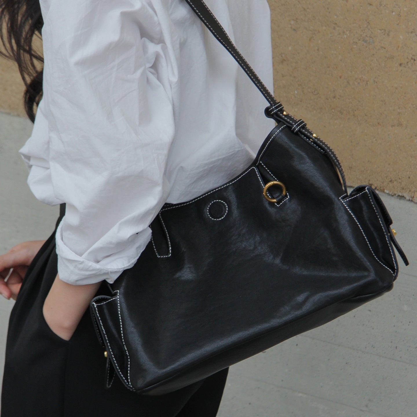 Classic Ring Tote
